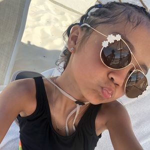 Meet your Posher, Janie